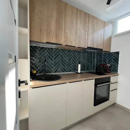 C & A Apartment